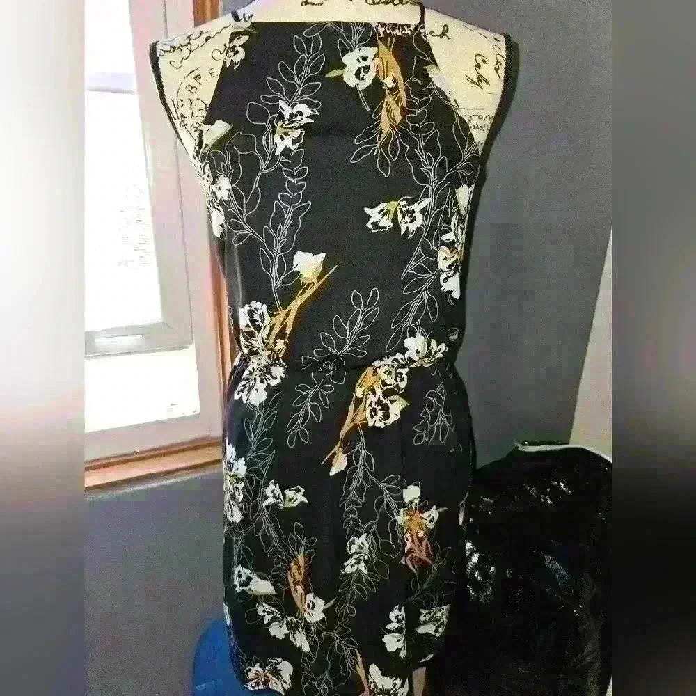 Mossimo Womans Dress Size XS